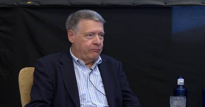 Jordi Sevilla exige de nuevo elecciones a Sánchez: «Lo más razonable es ir a las urnas»