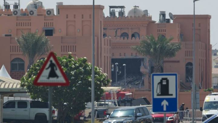 Trump signs executive order vowing to defend Qatar in the wake of Israel's strike