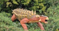 Amusement park selling 25 Jurassic Park