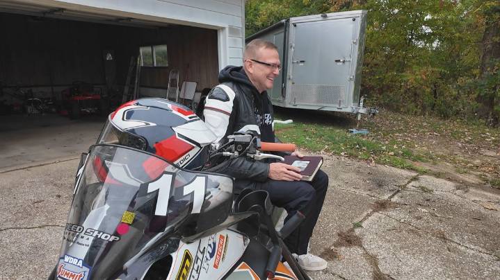 From spinal cord injury to drag racer, Ottawa County man seeks world title in Alabama