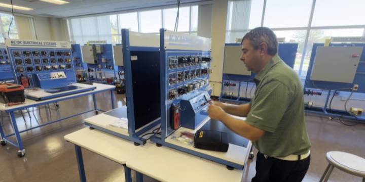 Trade schools see shortage of technical instructors
