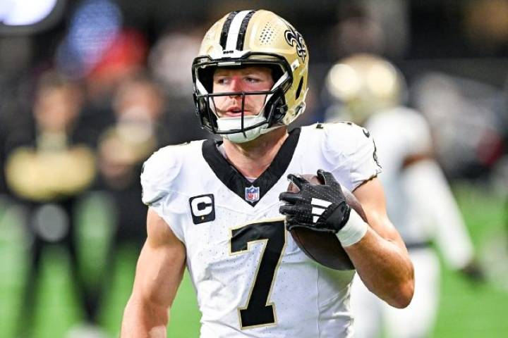 Week 6 Waiver Wire Pickups - Jake Tonges, Taysom Hill, Evan Engram Fantasy Football Outlooks