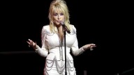Dolly Parton’s sister Freida asks for prayers for singer’s health