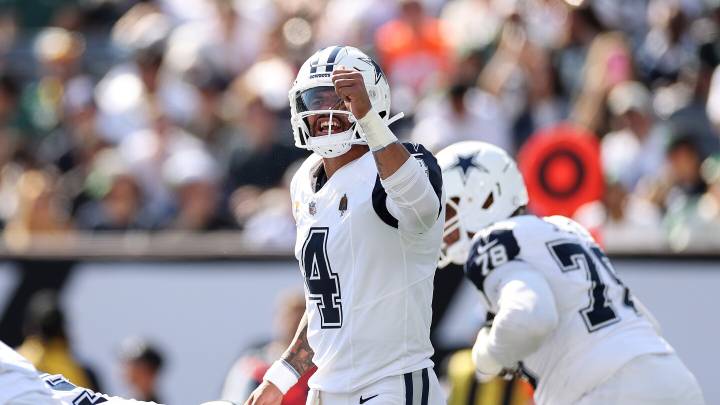 Dak Prescott throws four TDs, Cowboys thump Jets 37