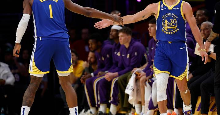 Golden State Warriors top Los Angeles Lakers in LeBron