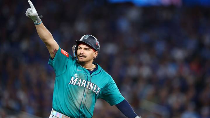 In native Canada, Seattle Mariners' Josh Naylor does ALCS damage