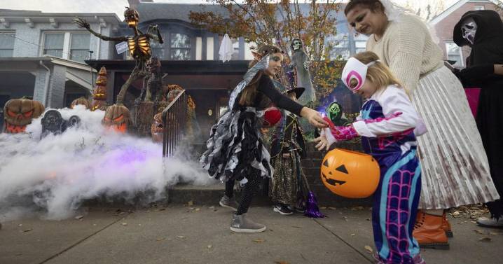 Halloween-decorated houses to see in Richmond, Va.