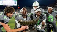 UAB stuns No. 22 Memphis with goal-line stand, an emotional win for interim coach Alex Mortensen
