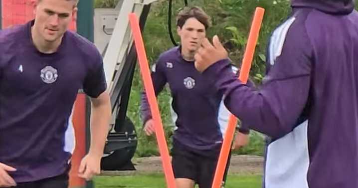 Manchester United include 17-year-old in first team training at Carrington