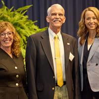 Annual banquet honors CEHS award recipients