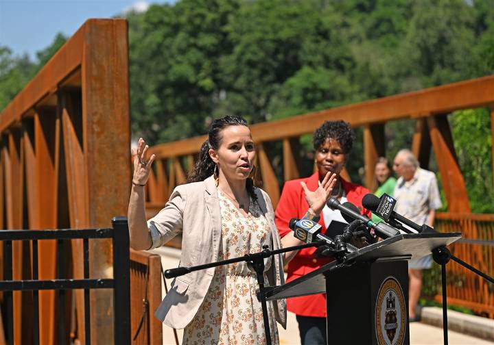 Advocates seek reform to keep juveniles out of the system