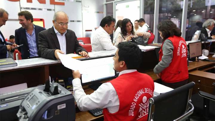 Hoy vence el plazo para la renuncia de autoridades y altos funcionarios que pretendan ser candidatos