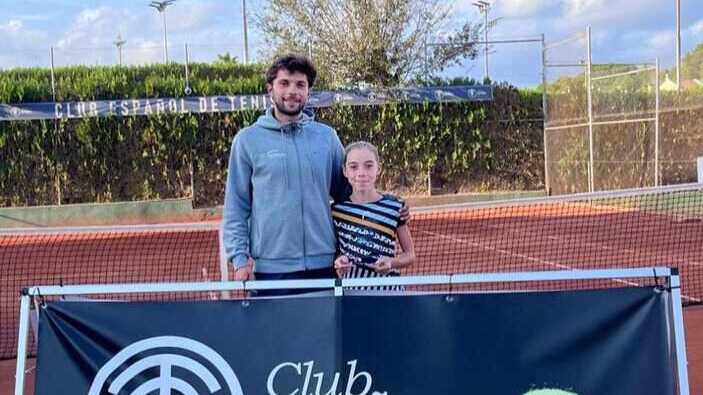 Paula Cuevas, campeona de la Babolat Cup de Valencia