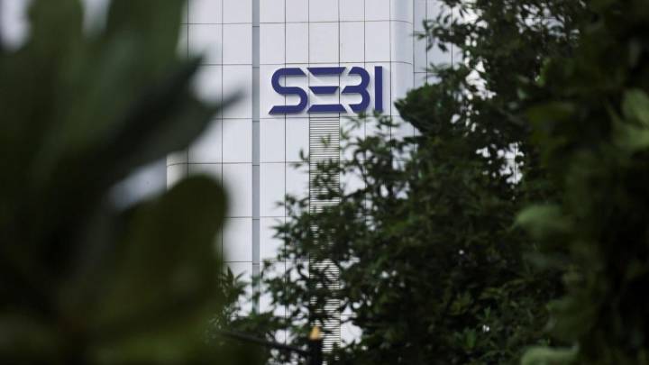 Sebi bars mutual funds from pre