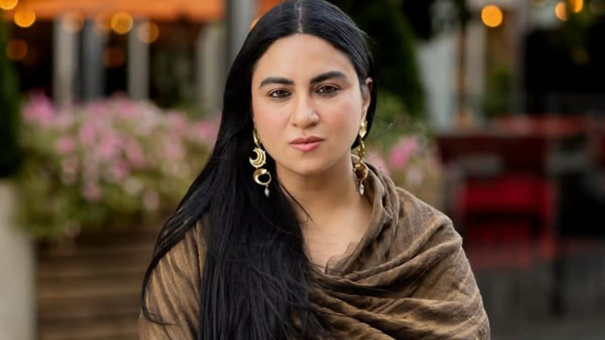 Bigg Boss 9’s Priya Malik Suffers Burns In Fire Accident, Says Father Saved Her Life