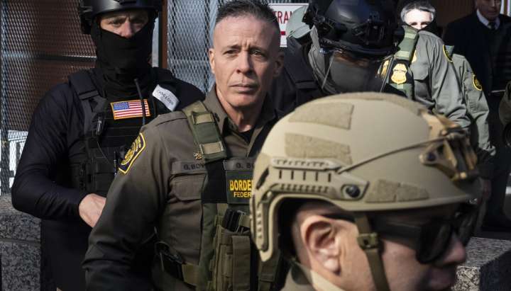 Bovino's daily meetings with judge would infringe on separation of powers, appeals court says