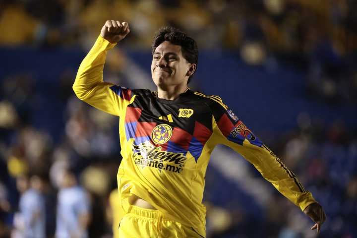 El América vence al Puebla y sube al segundo lugar del Apertura mexicano