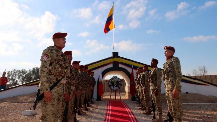 Petro ordena al Batallón Colombia prepararse para participar en la reconstrucción de Gaza