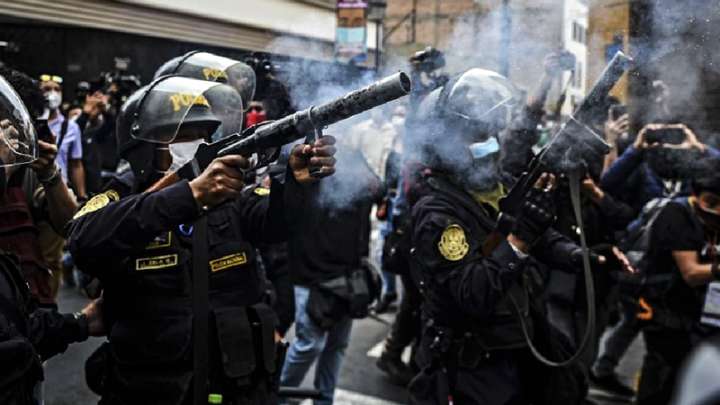 Minsa: niña de 11 años fue impactada con bomba lacrimógena lanzada por la PNP