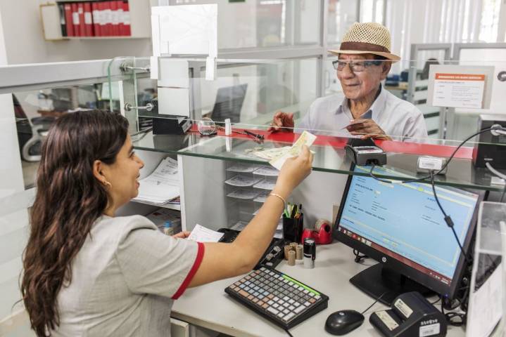 Actualizan pensiones y le pagan devengados a 19990