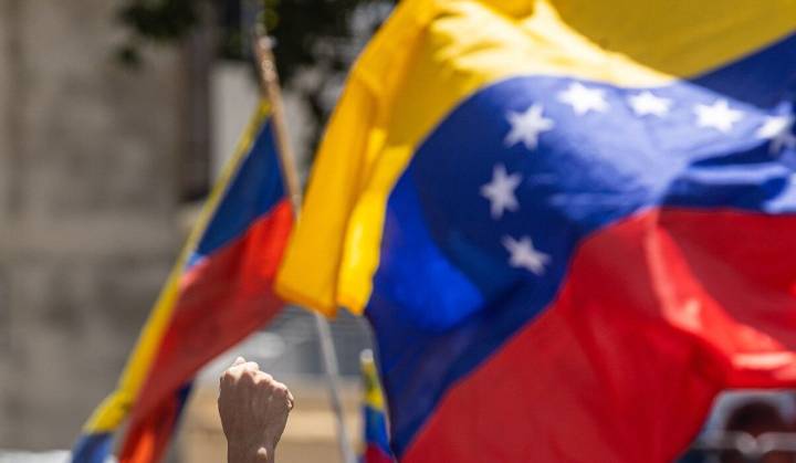 Trump analiza llevar a cabo ataques contra cárteles en territorio venezolano