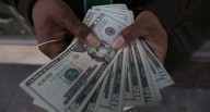 Cotización del dólar cerró al alza, tras cambio de Gobierno