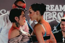 Escándalo en el ring: Yina Calderón abandona pelea ante Andrea Valdiri en plena velada