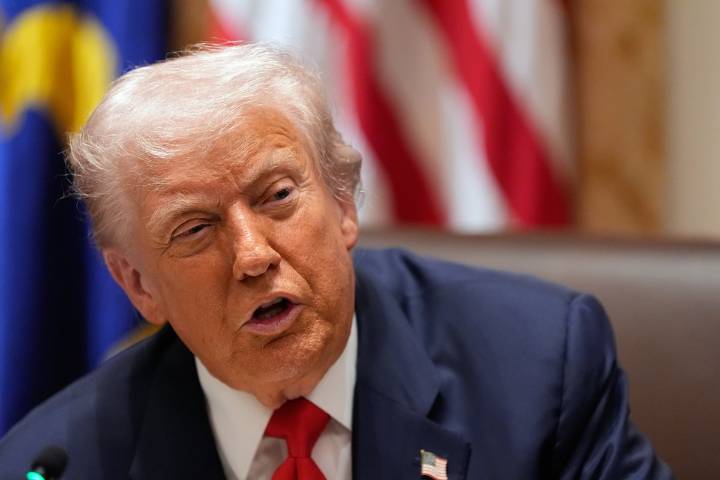 Trump dice que EU desarmará a Hamas “violentamente”si el grupo se niega a hacerlo