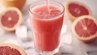 Estos son los beneficios de tomar jugo de toronja regularmente