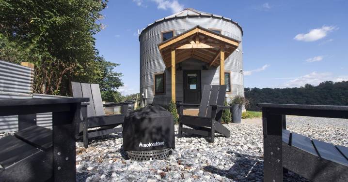 Silo overlooking the James River provides unique stay