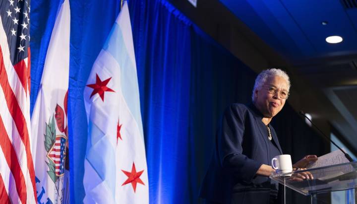 Preckwinkle unveils $10 billion budget for Cook County, warns of future 'turmoil' from federal cuts