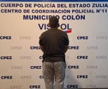 ¡Agresión extrema! Detienen a hombre por golpear a su hijastro tras negarse a darle dinero