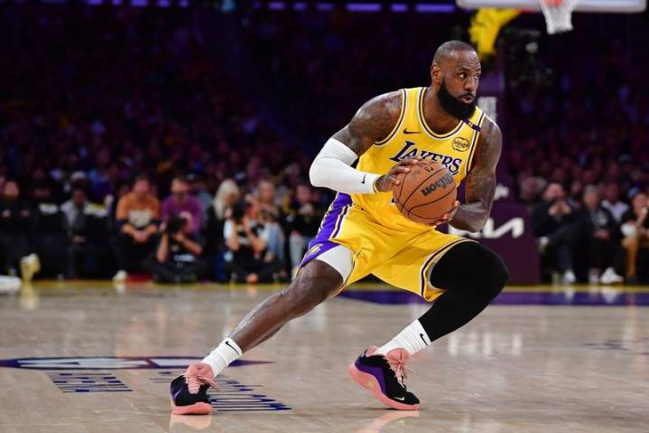 LeBron James 'Second Decision': cognac, not retirement