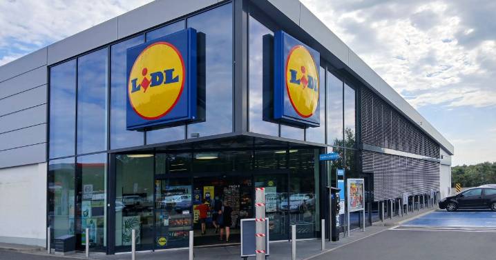 Lidl restocks 'best' £3 treat and fans can't wait to try 'delicious' flavour