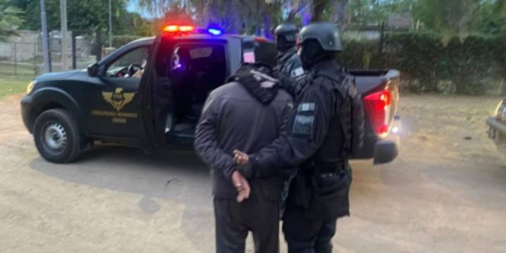 Detuvieron a dos hermanos de Córdoba por vender cocaína a metros de un hospital
