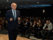 "Los estrógenos tienen muchísimas funciones y una es proteger al cerebro", dice un experto y advierten por los riesgos de la "hormonofobia"