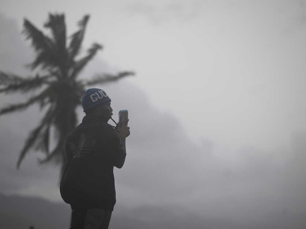 Hurricane Melissa bears down on Jamaica