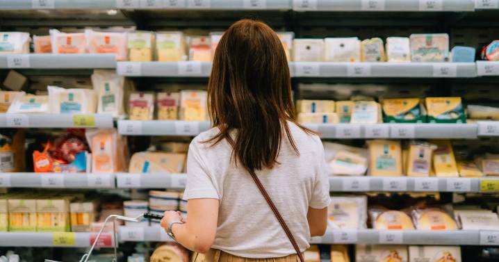 'High profile' Glasgow supermarket up for sale for over £7 million in 'rare' opportunity