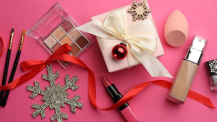 These fan-favorite beauty stocking stuffers are all under $30