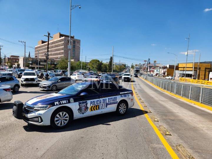 Mujer termina con su vida al lanzarse de puente en el Canal
