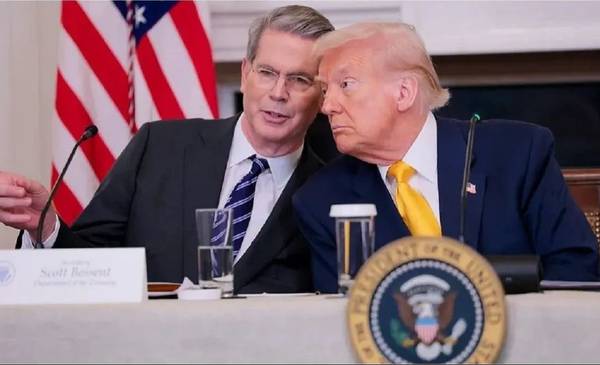 Tasas secretas: la bicicleta financiera de Bessent que le hizo ganar millones a EE.UU.