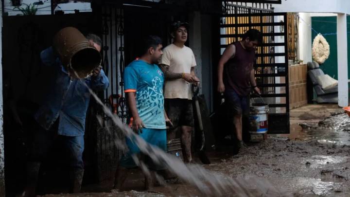 Telcel ofrece llamadas y WhatsApp ilimitado a damnificados por las lluvias