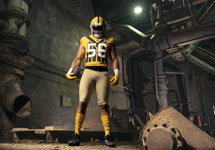 Steelers debuting throwback uniforms against Packers, and no one seems to like them