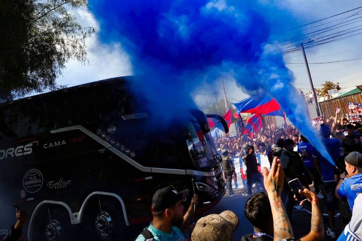 “Todos juntos...”: Universidad de Chile agradeció el apoyo de sus hinchas camino a Buenos Aires