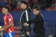 “El fútbol es mucho más simple que como lo quieres presentar”: la crítica abierta a Nicolás Córdova de un ex DT de La Roja