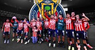 Goleada de Chivas vs Atlas fue dedicada a aficionado asesinado en riñas entre porras