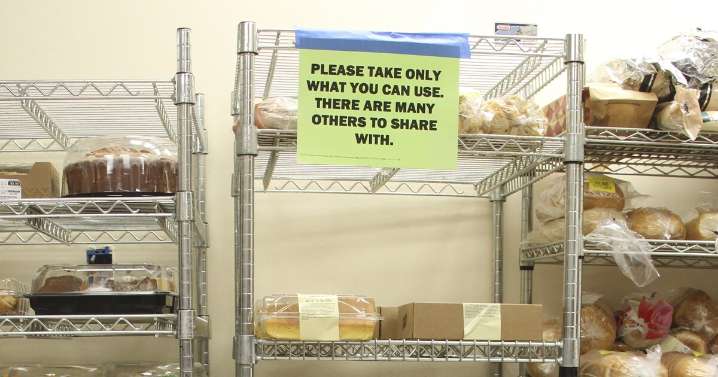 'Uncharted territory': Ongoing shutdown threatens food aid for 42 million people