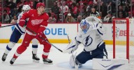 Larkin's overtime goal lifts Red Wings past Lightning, 2