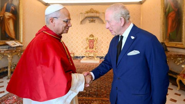 King's Vatican visit: Charles praying with Pope in 500