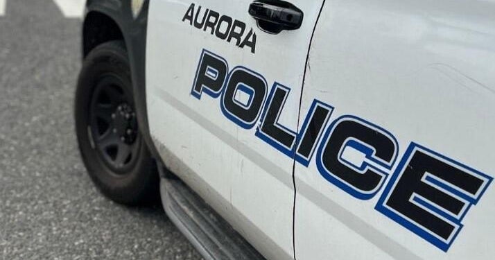 Westbound Interstate 70 closed in Aurora after semi